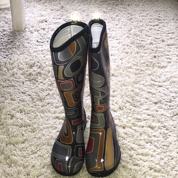 Kamik Rain Boots Size 7 - Picture 3 of 7